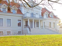 Miniatura do hotel 11