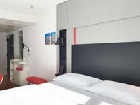 Hotel thumbnail 16