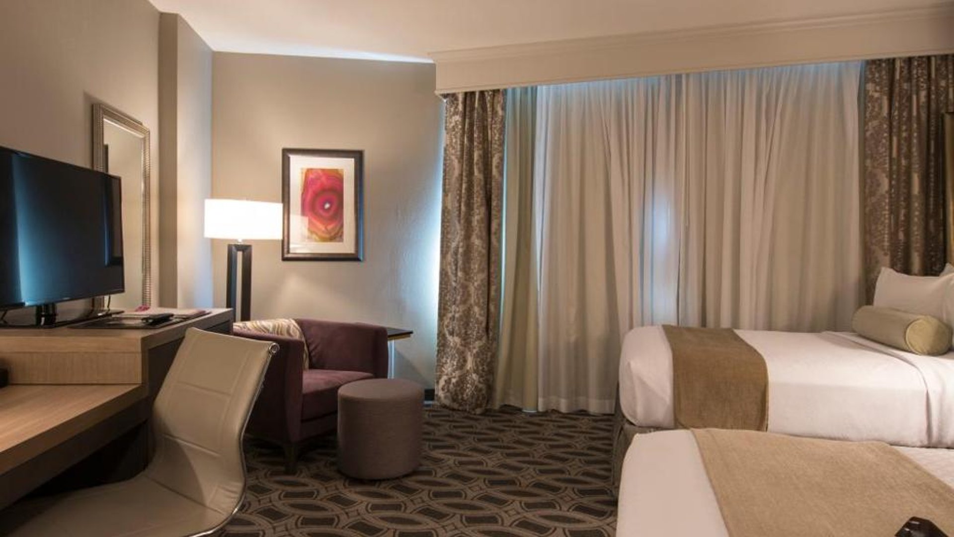 Crowne Plaza Saddle Brook by IHG in in Saddle Brook, United States