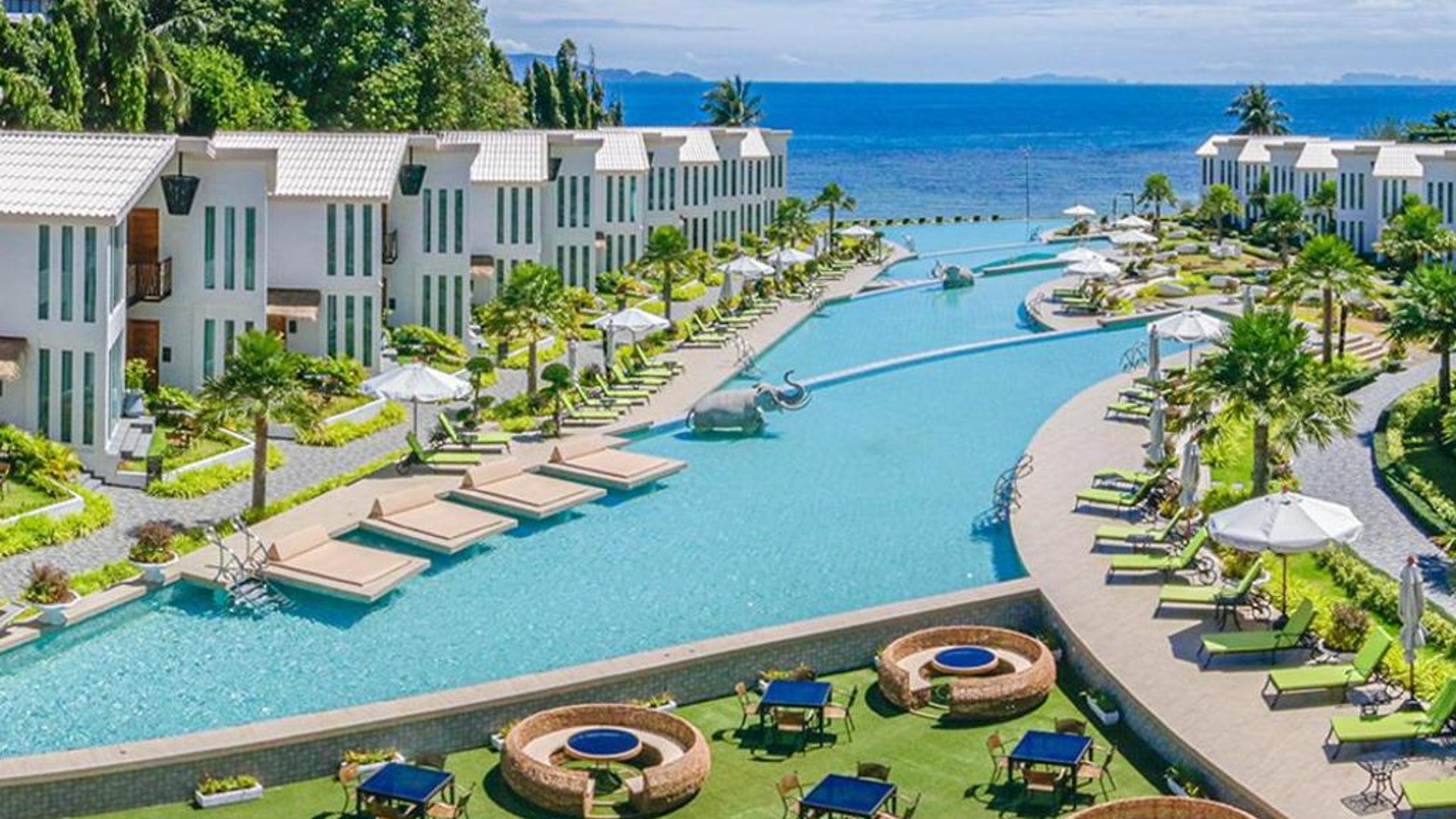 Vannee Golden Sands Beachfront Resort in 哈林海滩, 泰国