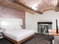 Hotel thumbnail 3