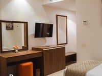 Hotel thumbnail 3