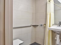Hotel thumbnail 18