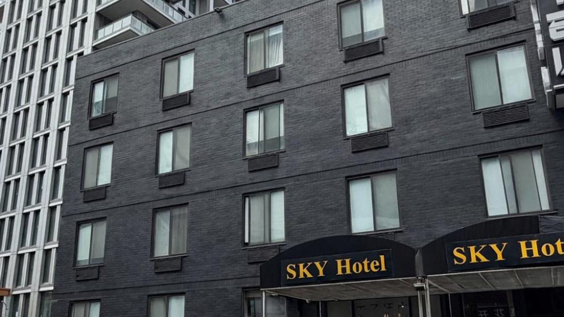 Sky Hotel Flushing/Laguardia Airport in in Queens, United States