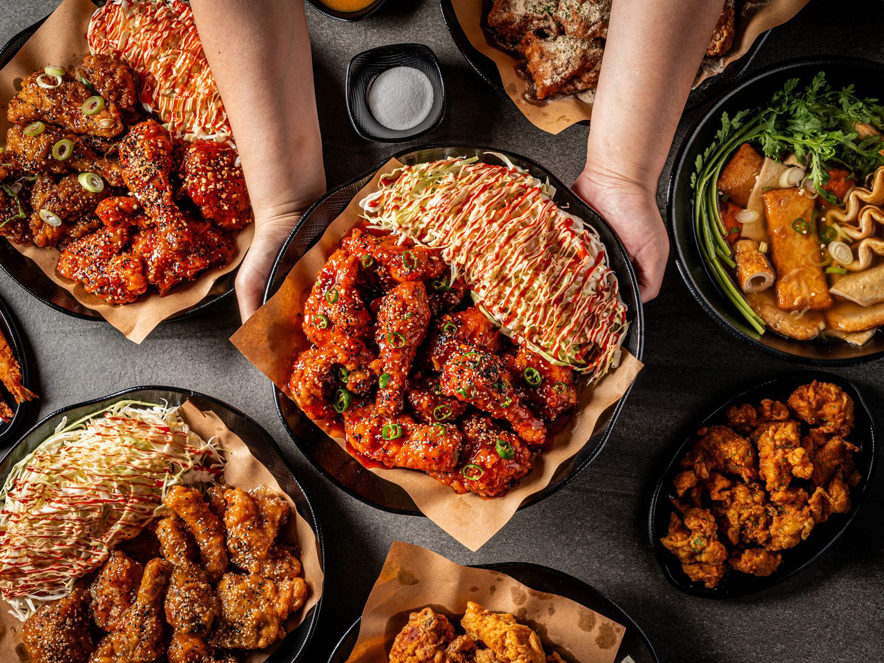 영미통닭 양념치킨 촬영 - 배달앱 활용 컷
