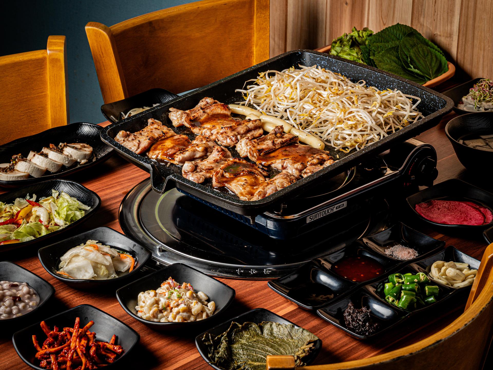 원주 닭갈비 플레이스 사진촬영, 숯불 직화 시그니처컷