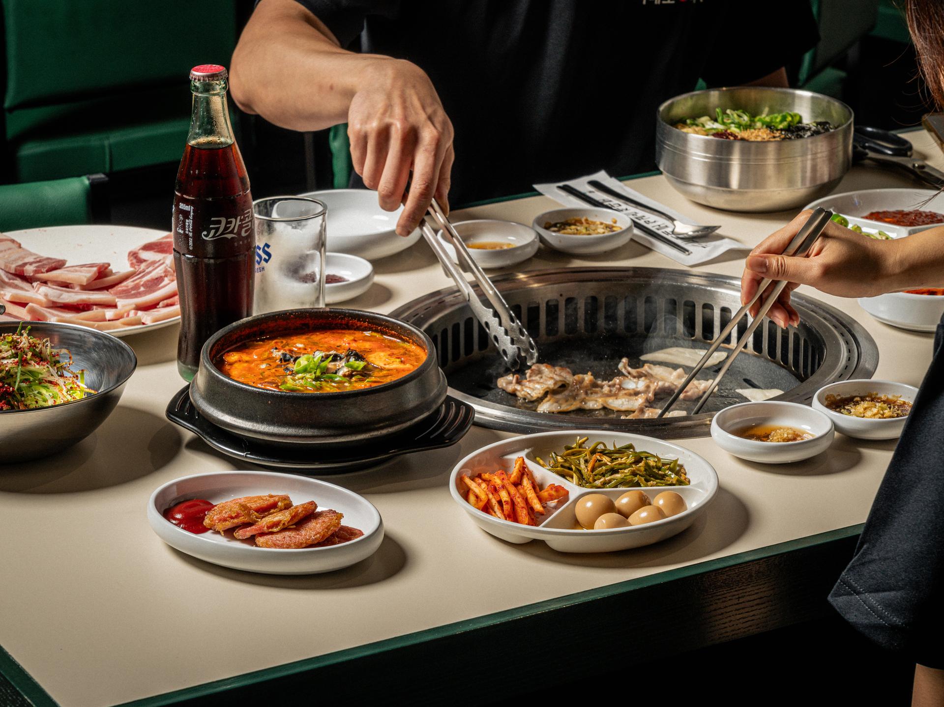 지대로 맛돼지 대전 대흥동 플레이스촬영 플레이스촬영 11 - 소몽스튜디오