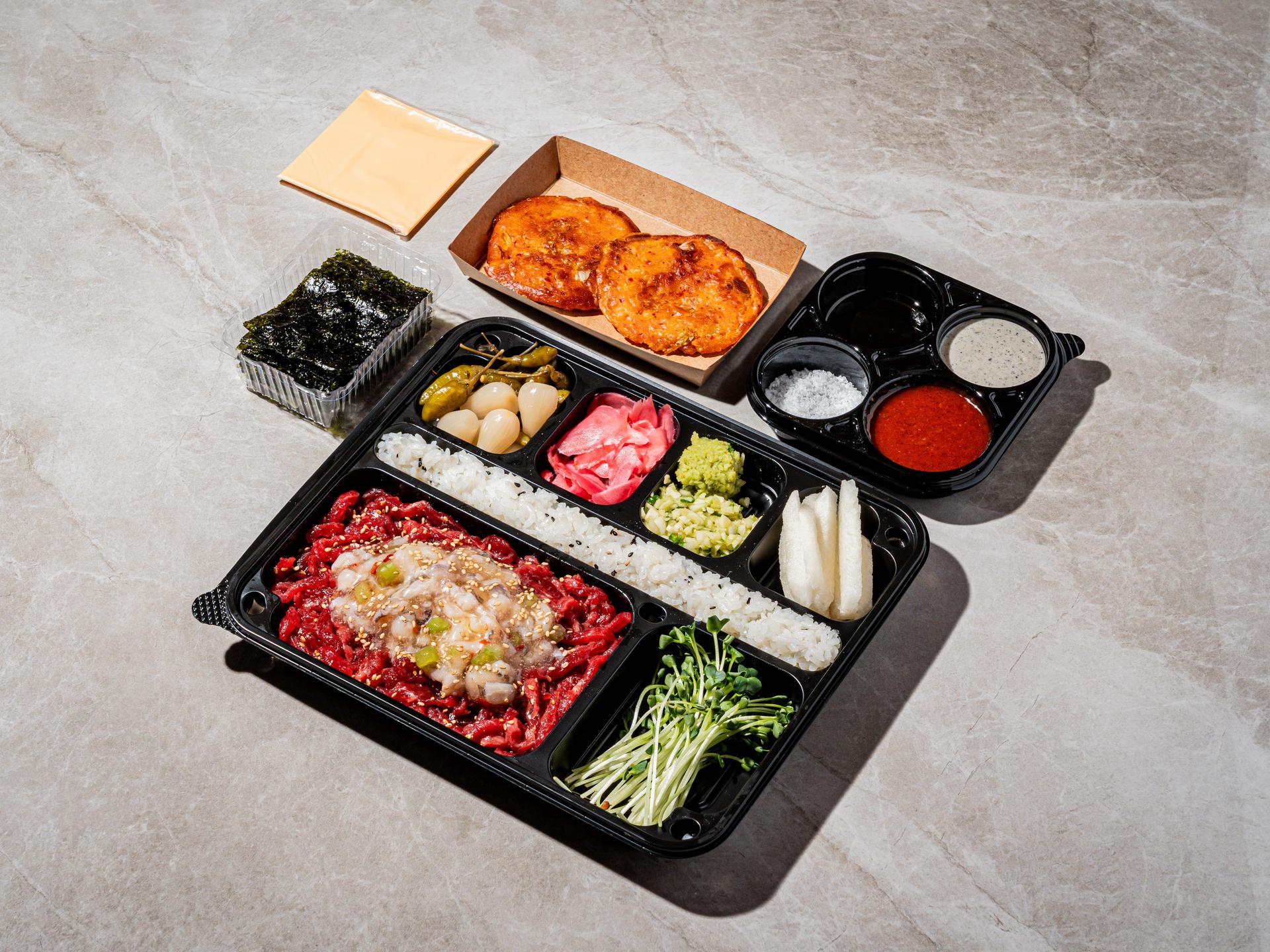 안산 연어 육회 배민 사진촬영, 프랜차이즈 도시락 구성컷