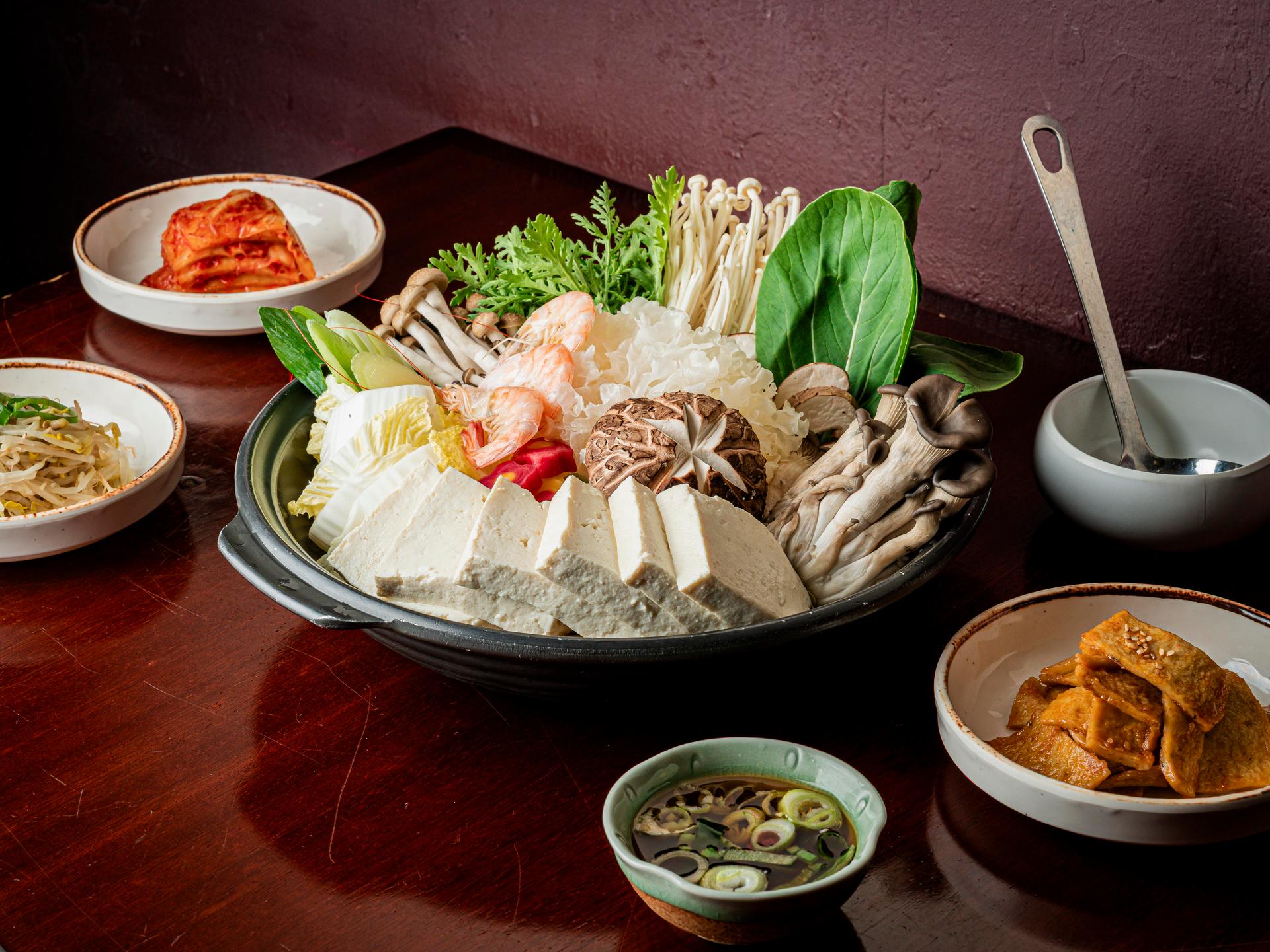 고두리 용산점 네이버 플레이스 사진 - 공간 분위기 컷