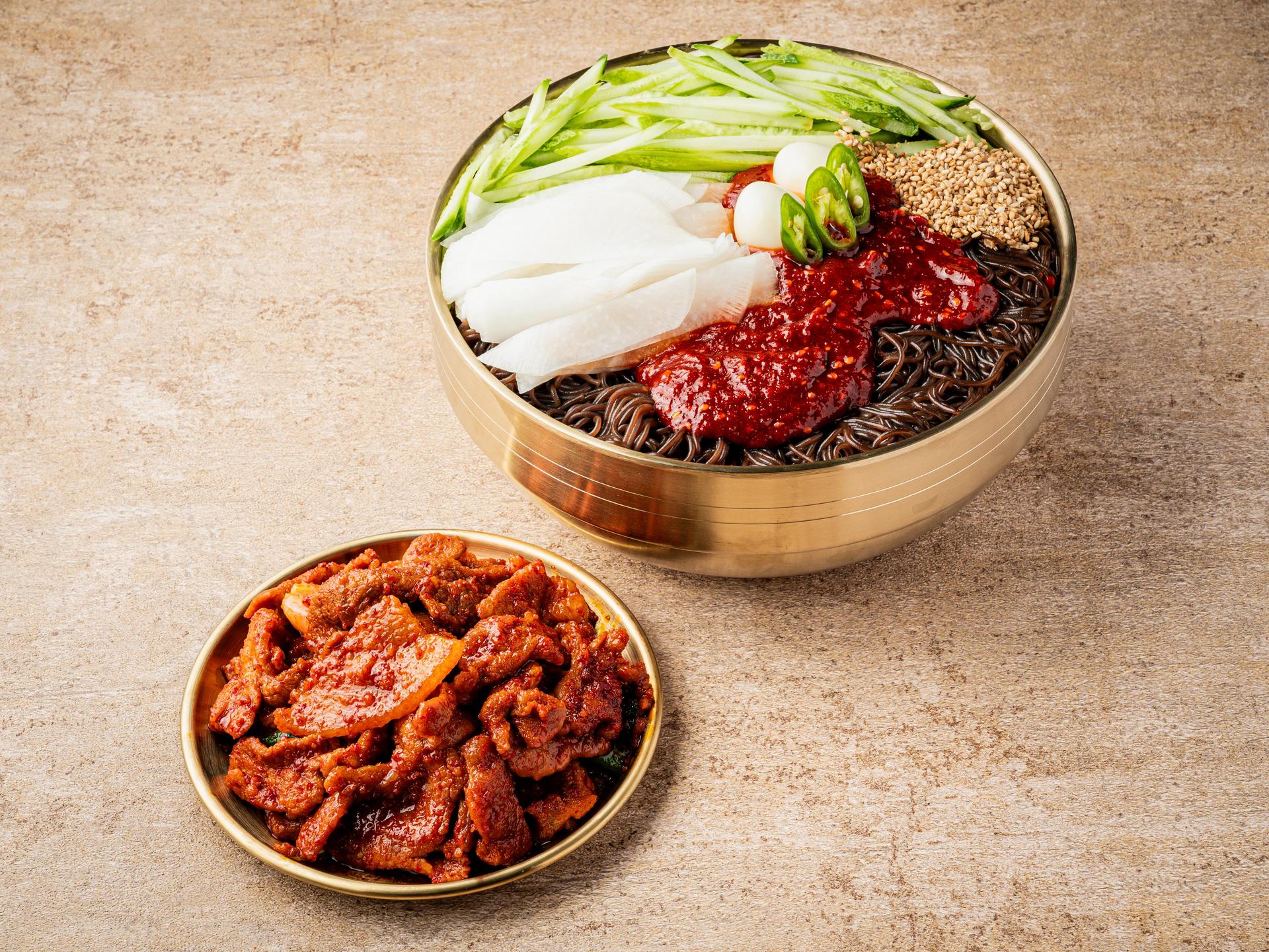 수원 냉면 배달전문 배달음식사진 - 배경