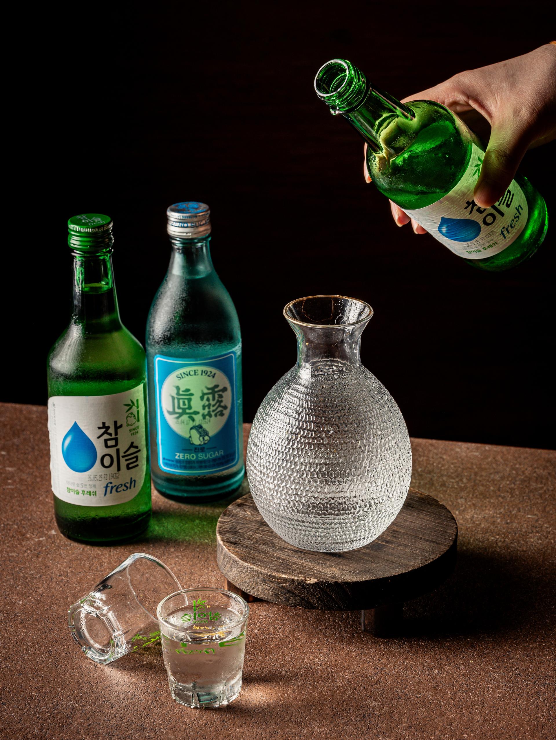 화덕에 구운 금족발 음식점 포스터 사진 - 전체 라인업