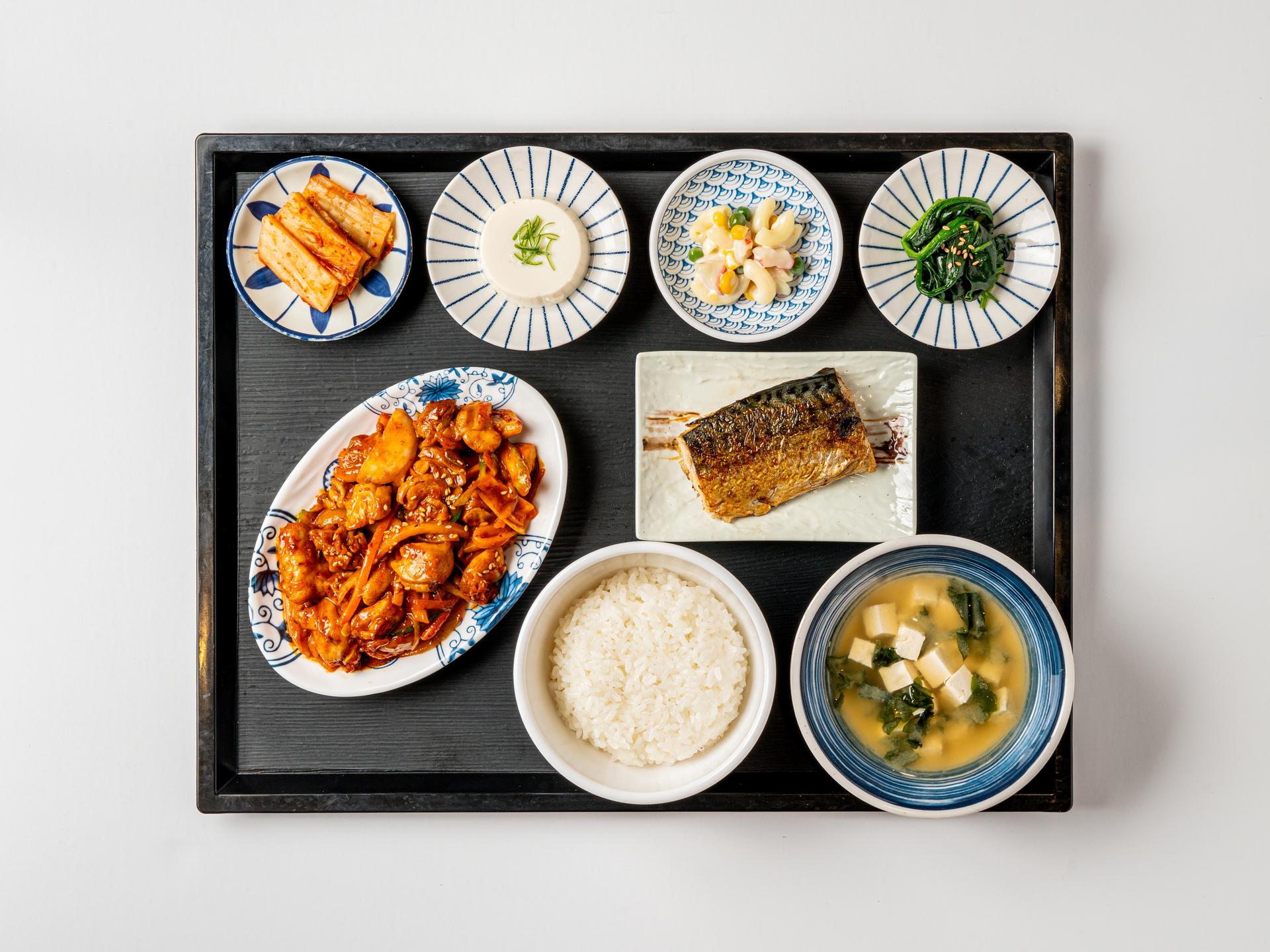 오므토토마토 메뉴사진 - 탑뷰 컷
