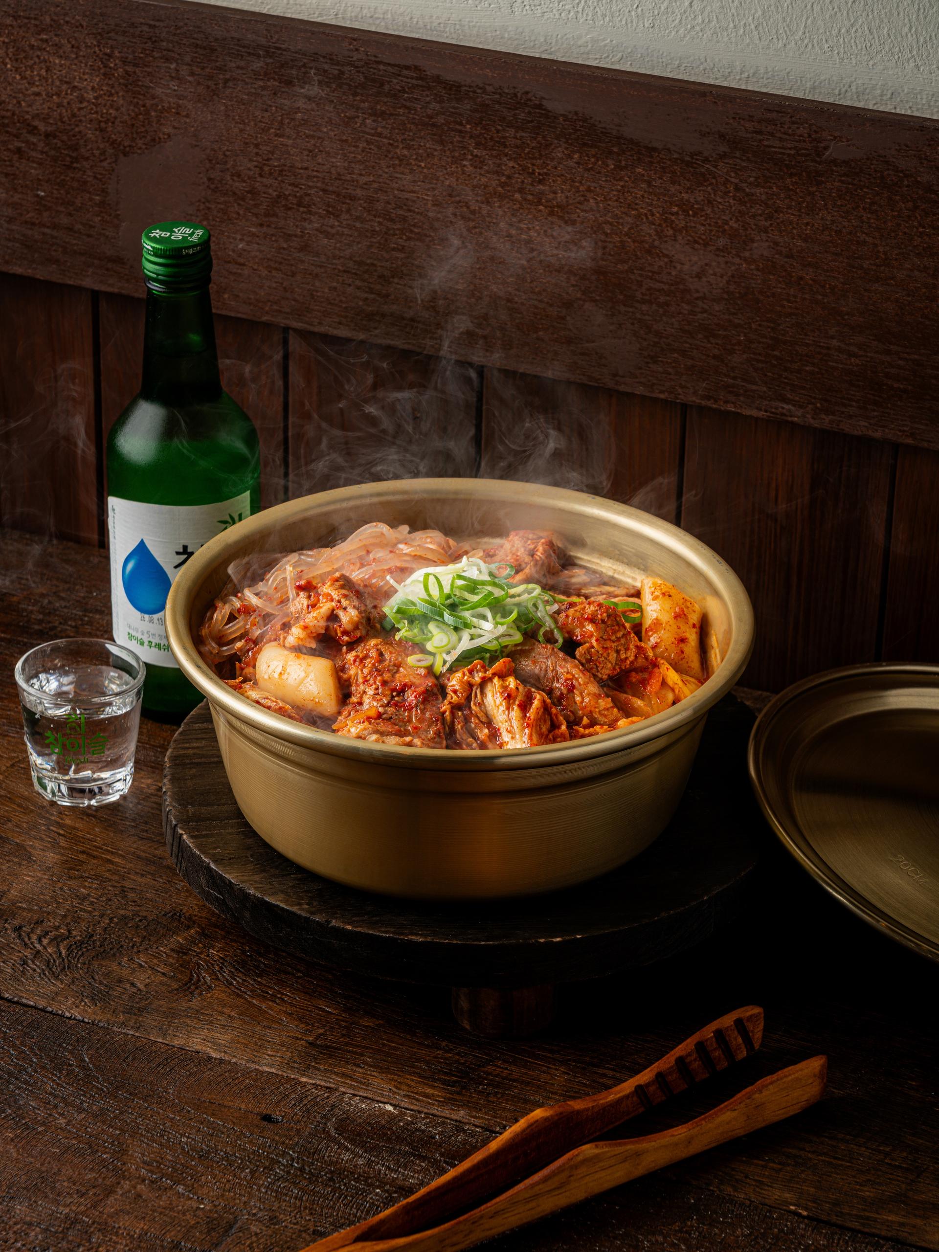 양푼이&감자탕 등뼈김치찜 포스터촬영 - 소몽스튜디오