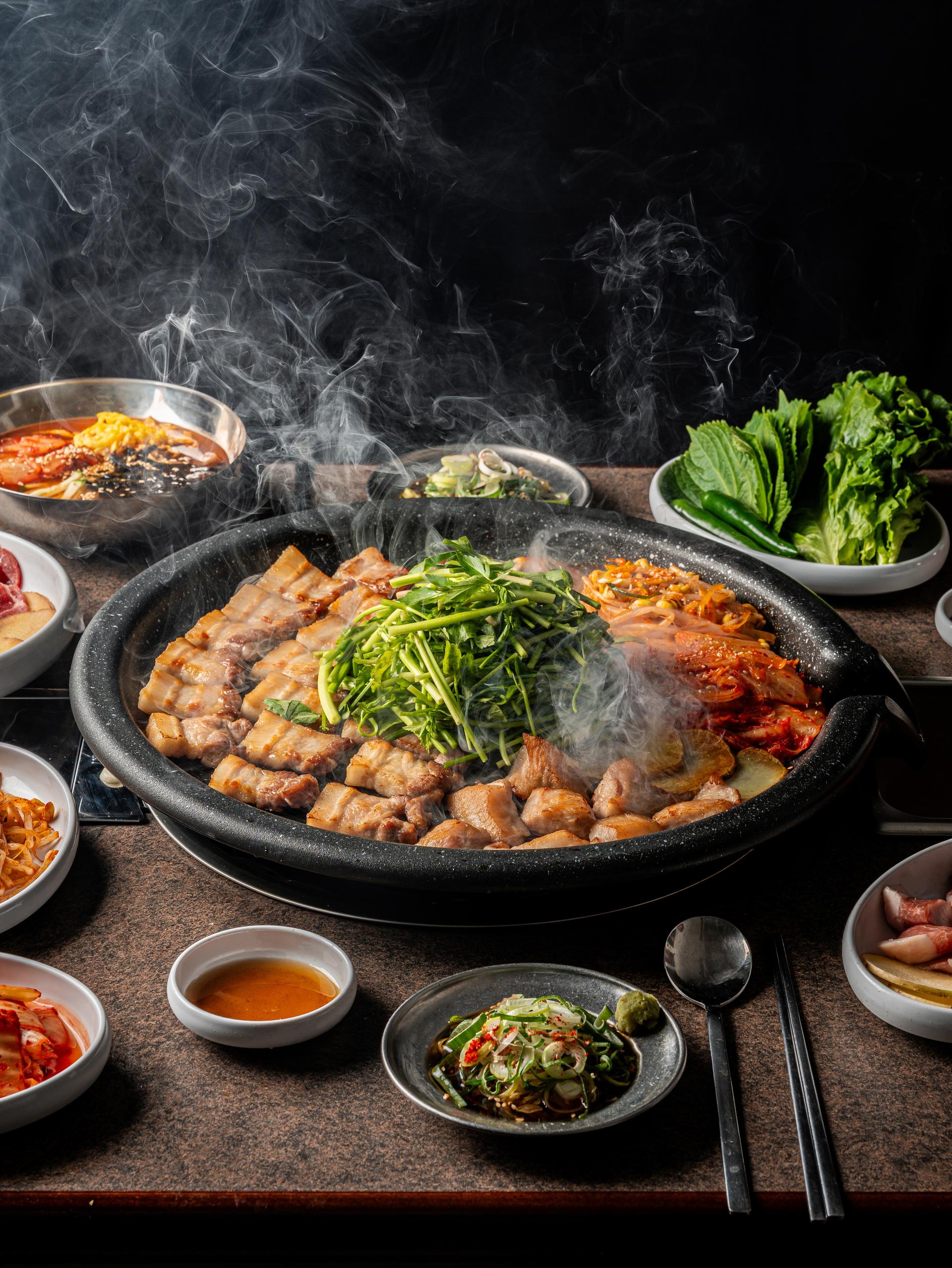 백채김치찌개 음식점 포스터 사진 전체 라인업