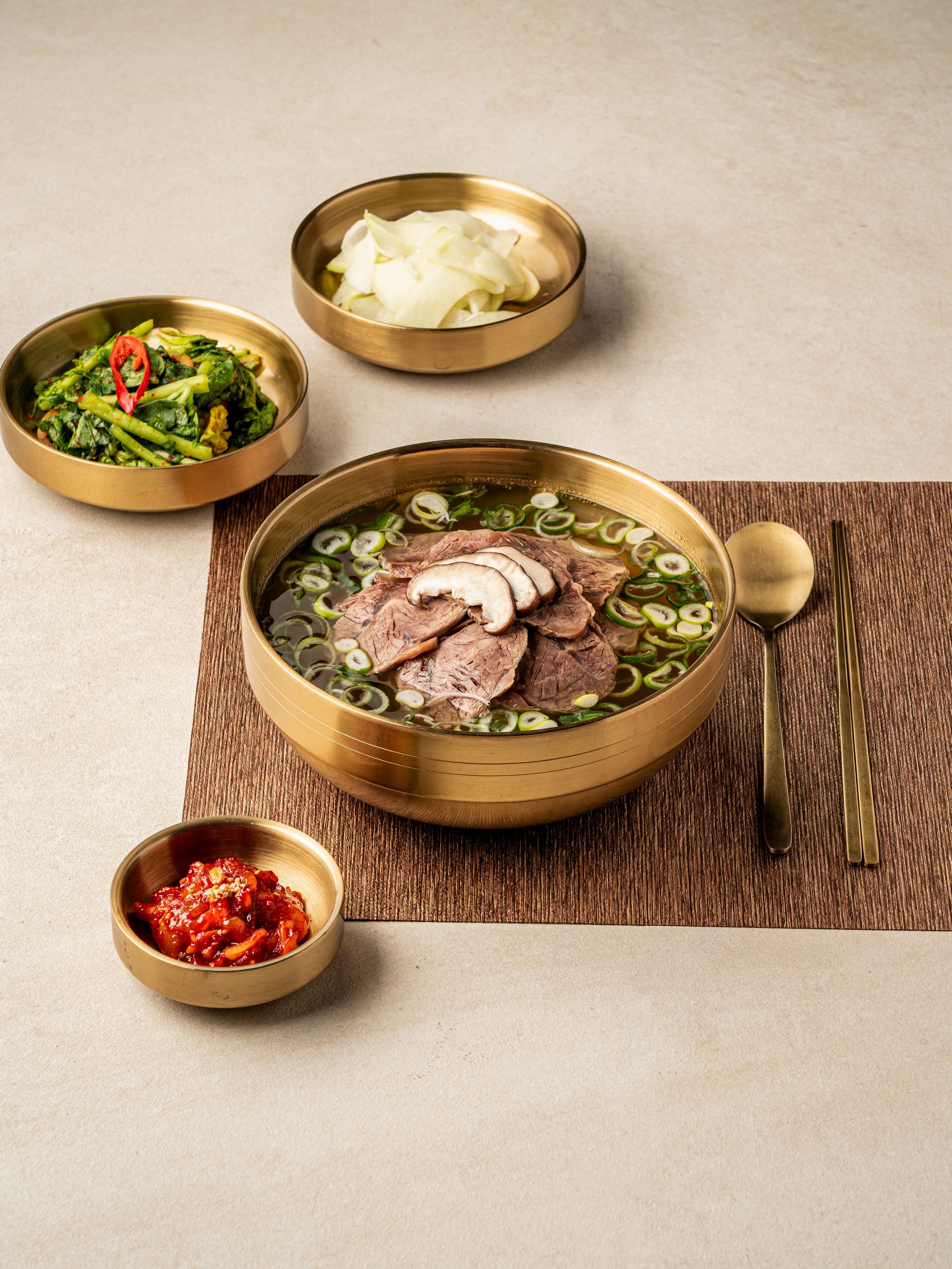 대전 면옥 냉면 음식사진촬영 사례 — 유성 수통골 대전면옥 | 오픈 전 한번에 끝내기 관련 촬영 사례 3