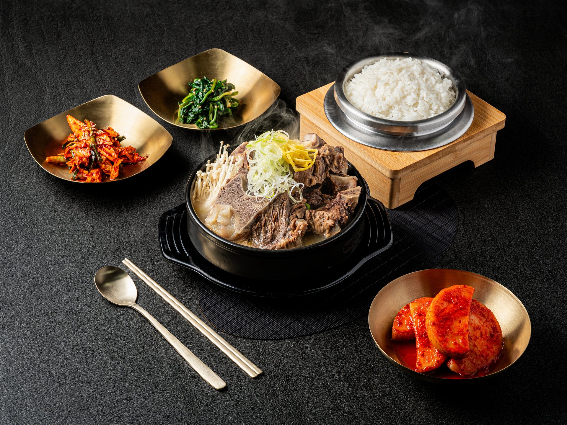 인천 미추홀구 도화갈비 음식사진촬영 사례 | 6시간 원데이로 갈비·냉면·반찬 전 메뉴 촬영 관련 촬영 사례 5