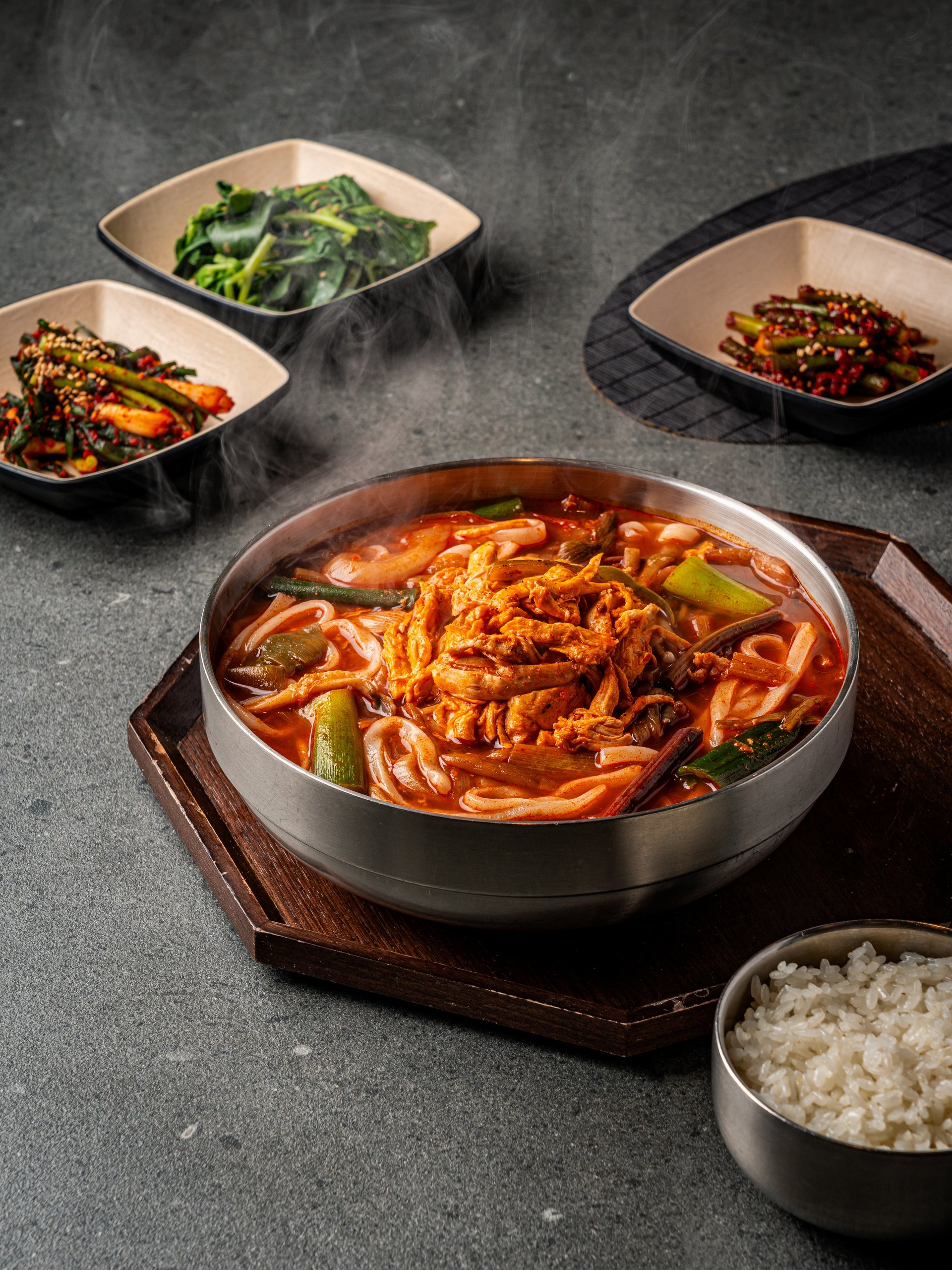 춘천 한지붕 닭갈비 음식사진촬영 사례 | 4시간에 치즈 닭갈비·숯불 직화 포스터·배너 촬영 관련 촬영 사례 5
