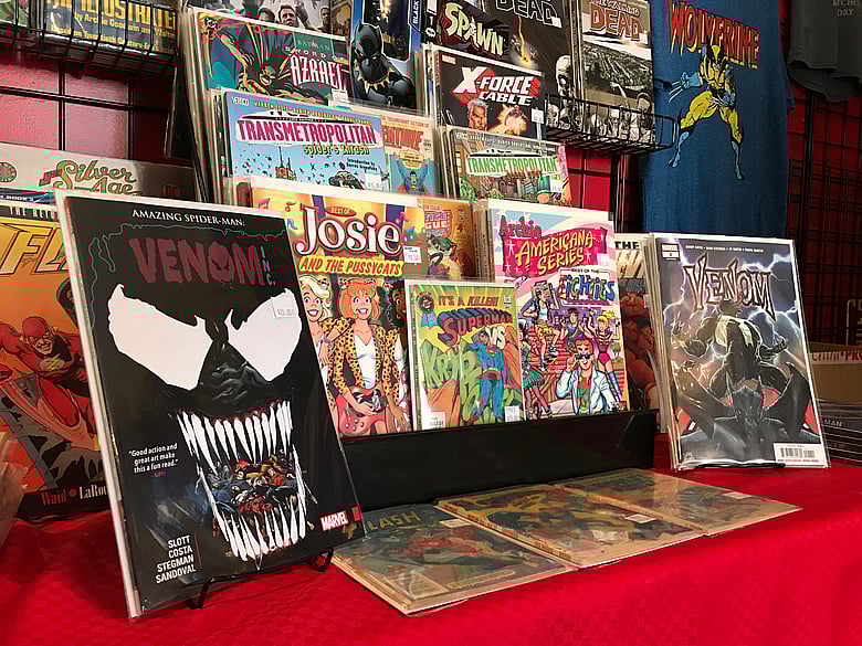 Comics Display Stand