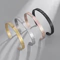 Islamic Stainless Steel Bangles with Ayatul Kursi Arabic Calligraphy - Durable Men's Cuff Bracelet for Spiritual Protection and Faith Reminder - Adjustable Size, Tarnish-Resistant, Gift Box Included - Ideal Eid, Ramadan, Birthday Gift for Him