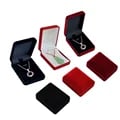 Luxurious Velvet Necklace Box with Spacious Interior Design and Secure Closure - Elegant Jewelry Organizer for Gifts and Travel - High-Quality Velvet Material with Multiple Compartments and Sturdy Metal Clasp - Perfect for Necklaces, Pendants, Earrings, Rings, and Trinkets