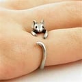 Huitan Vintage Mouse Animal Finger Ring - Adjustable Gothic Knuckle Ring in Antique Silver - Perfect Gift for Gothic Girls - 2023 Hot Jewelry Trend - Quality Craftsmanship and Intricate Detailing for Women's Unique and Elegant Accessories Collection
