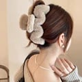 14cm Large Plush Crab Hair Clip - Fashionable Big Hair Claw Accessory for Thick Hair - Gentle Grip for All-Day Wear - Cute and Stylish Design - Versatile Usage for Various Hair Types - Perfect Gift Idea for Trendy Hair Accessories Collection