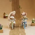1:12 Miniature Metal Tricycle with Realistic Design and Functional Wheels - Durable Simulation Furniture for Bjd Ob11 Doll House - Perfect Size for Miniature Settings - Great Gift Idea for Children and Collectors