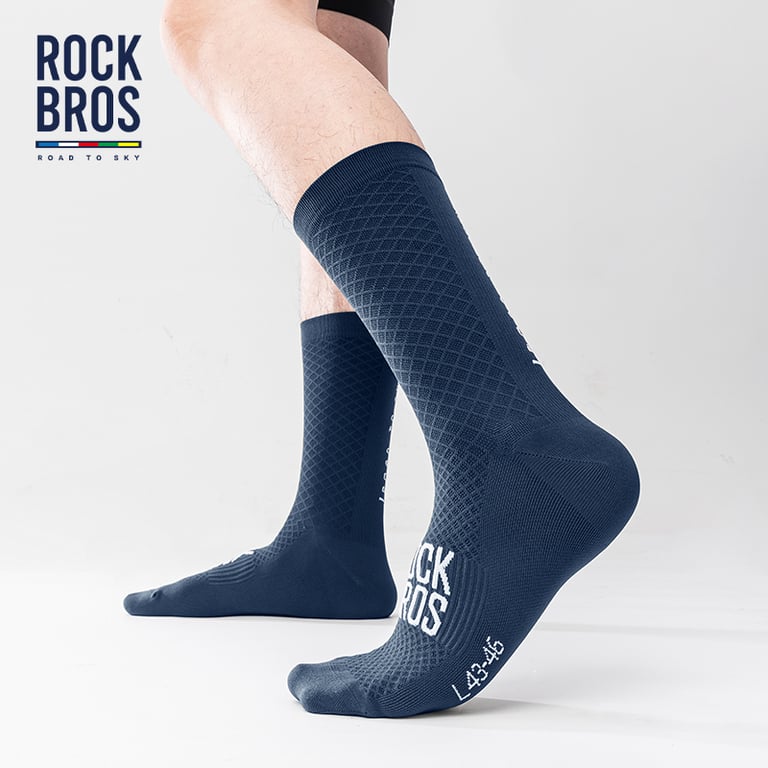 ROCKBROS Cycling Socks with Advanced Shock Absorption Technology, High Elasticity, and Breathable Fabric for Outdoor Performance and Soothing Comfort - Ideal for Intense Cycling Sessions, Preventing Overheating, Blisters, and Slippage - Durable and Supportive Outdoor Socks for Enhanced Performance
