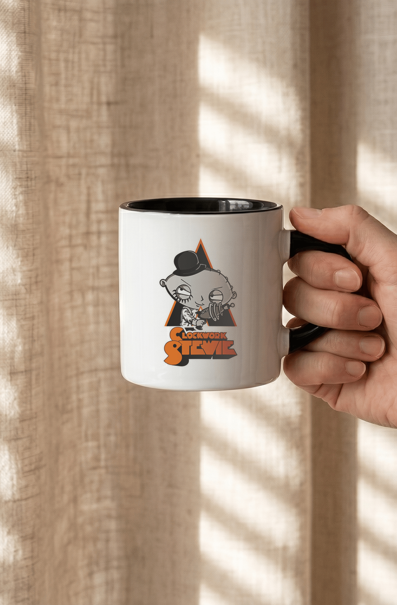 Clockwork Stewie Family Guy 180 ml Beyaz Siyah Kahve Kupası