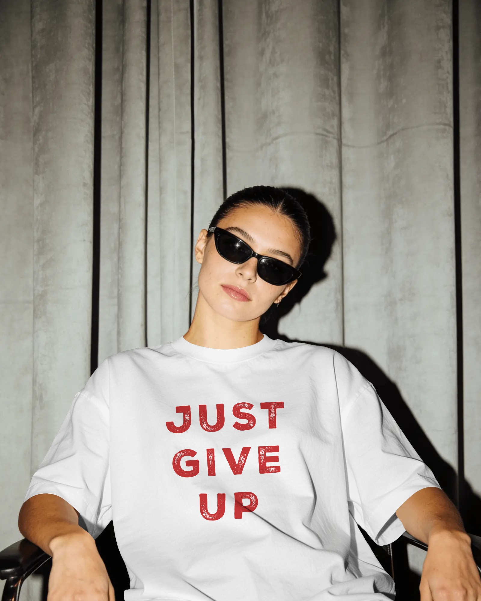 Just Give Up Unisex Beyaz Tişört