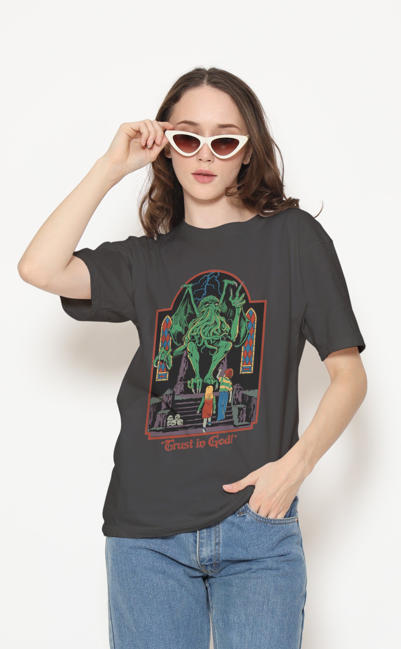 Trust in God Dijital Baskı Unisex Tişört