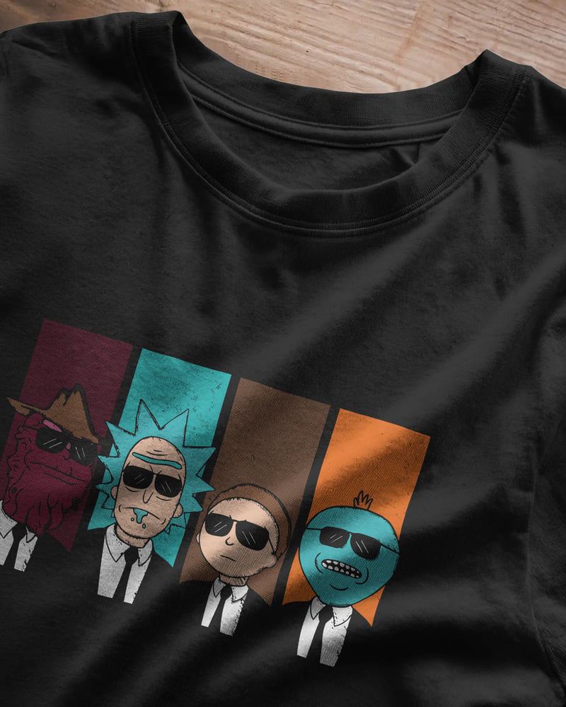 Siyah regular tişört üzerinde Rick and Morty Colors baskısı, fotoğraf 1/3