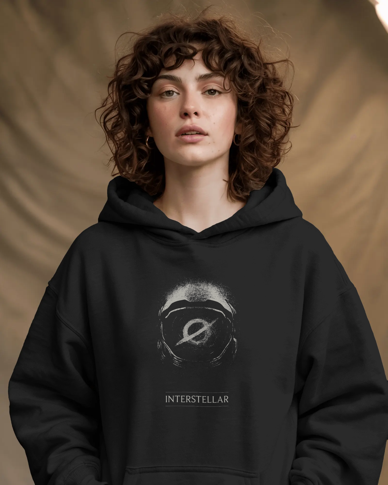 Interstellar Yıldızlararası Siyah Kapüşonlu Sweatshirt