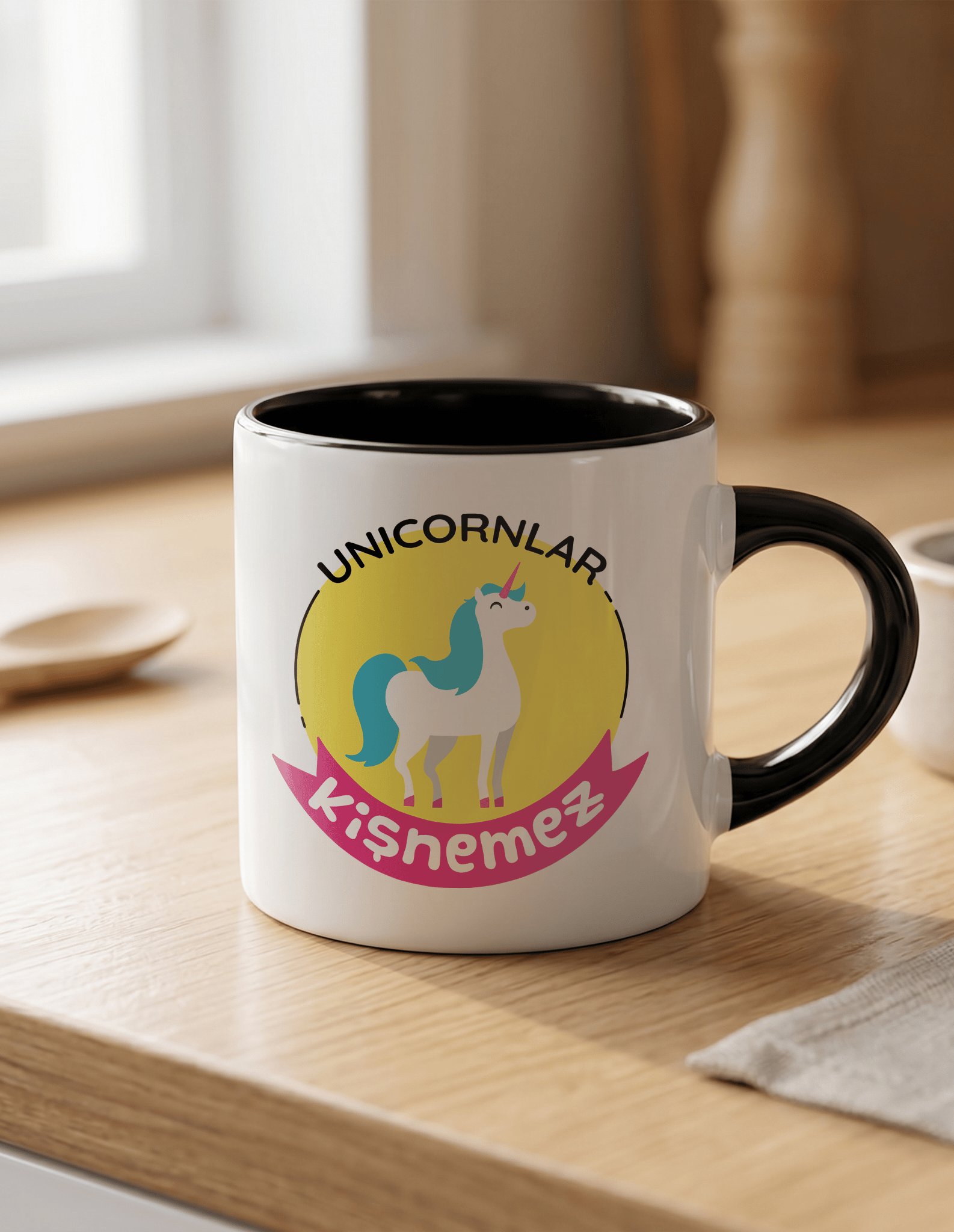 Unicornlar Kişnemez 180 ml Beyaz Siyah Kahve Kupası