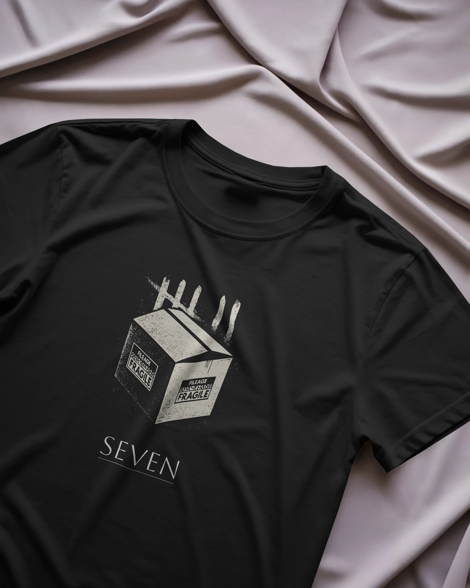 Seven Siyah Unisex Tişört