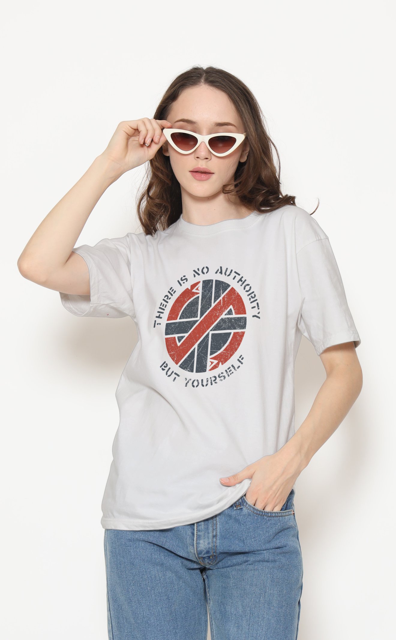 Crass Unisex Beyaz Tişört