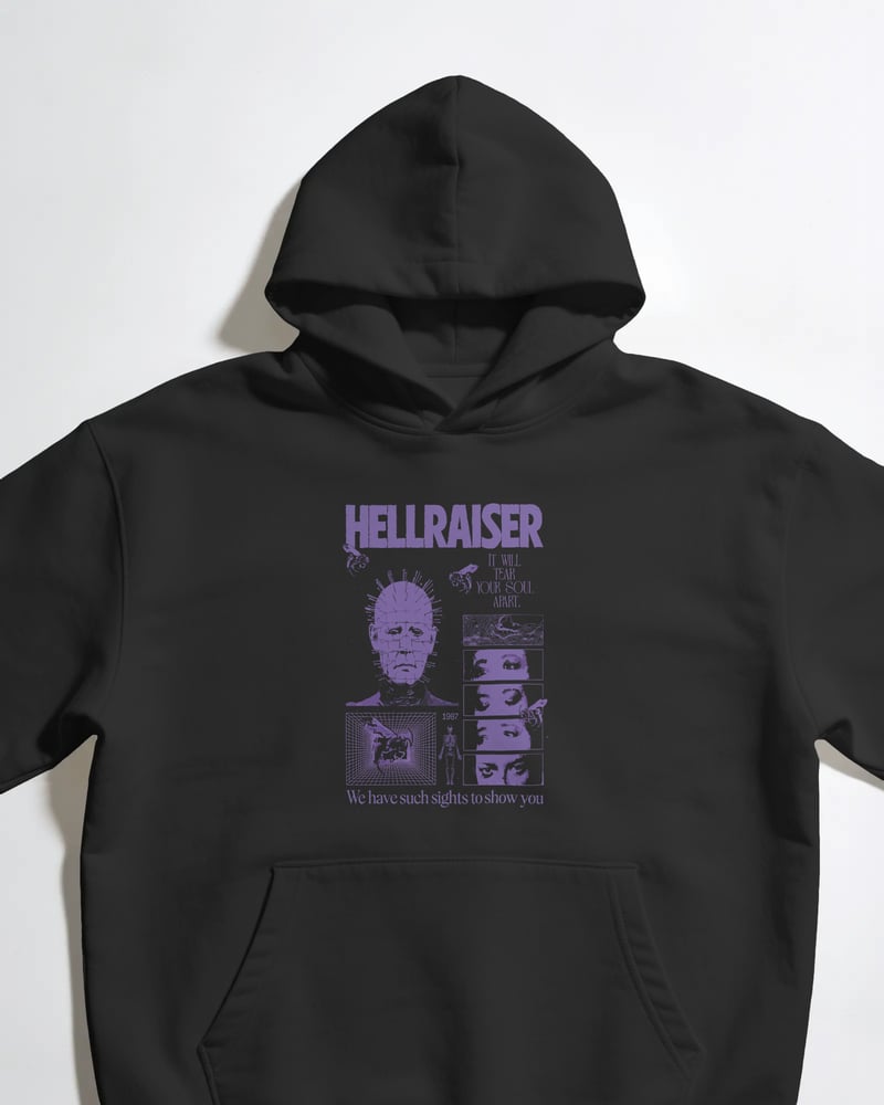 Siyah oversize kapüşonlu sweatshirt üzerinde Hellraiser baskısı, gotik tarzı, fotoğraf 1/3