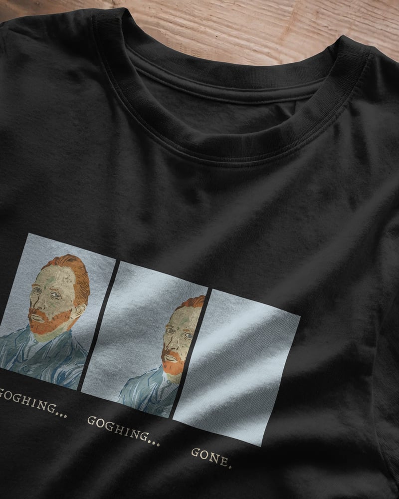 Siyah regular tişört üzerinde Van Gogh Going baskısı, fotoğraf 1/3