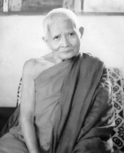 龍婆元（หลวงปู่แหวน สุจิณฺโณ）：Wat Doi Mae Pang 森林派聖僧