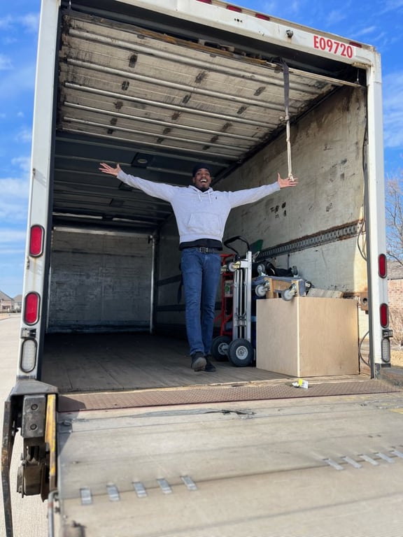 Out Of The Box Moving and Delivery