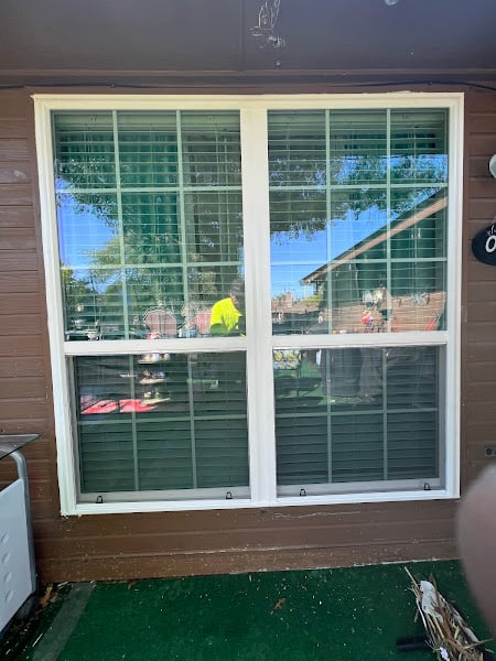 JJ Glass & Mirror LLC