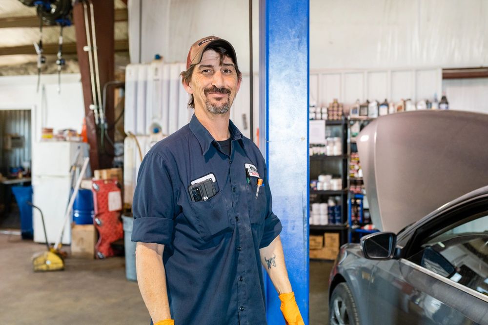 Barebones Auto Repair - Denton