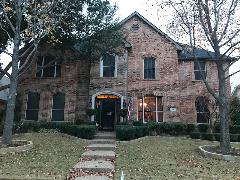Qualis Roofing & Construction