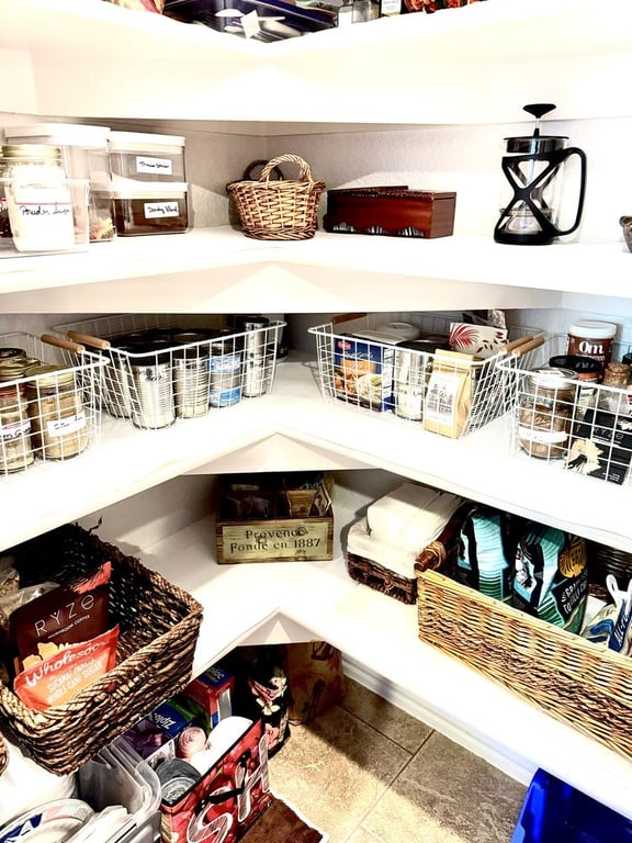 Swanee Interiors Organization