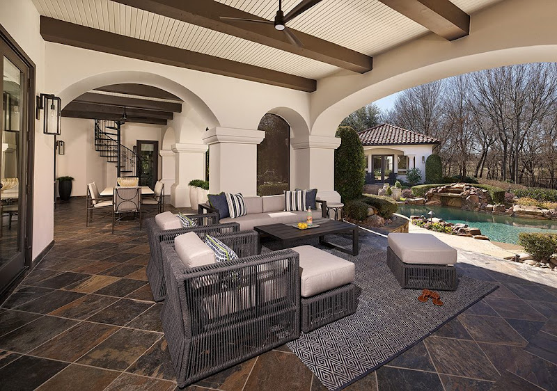 Nicole Arnold Interiors