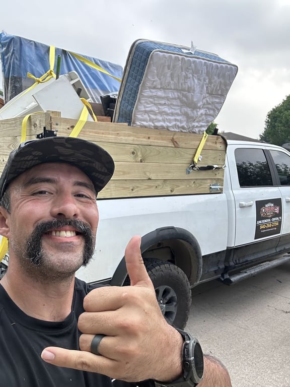 Denton Valor Hauling