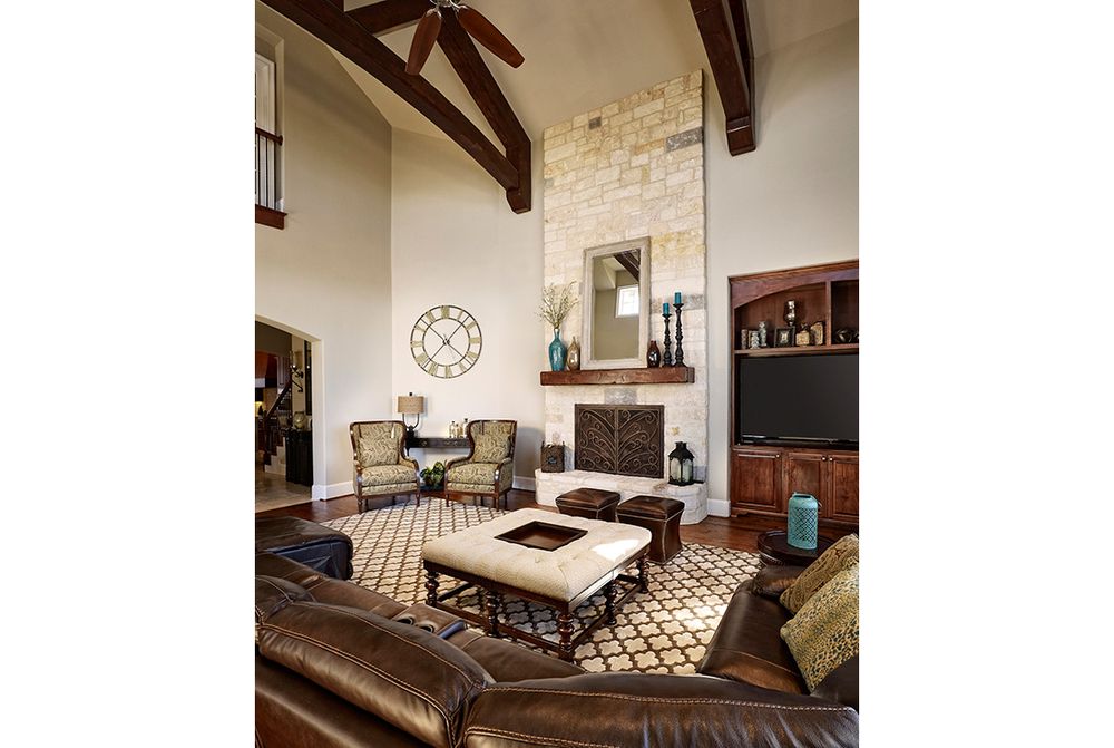 Kristy Mastrandonas Interior Design & Styling
