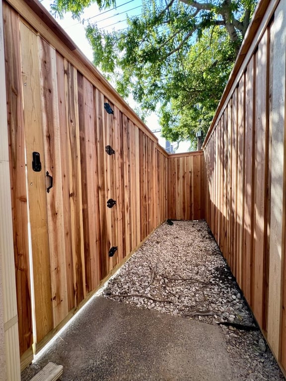 Stand Strong Fencing of North Dallas