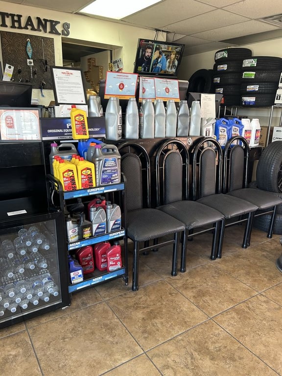 Ross Auto & Tire Shop