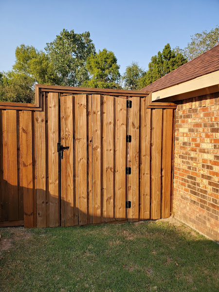 TX Fence & Deck